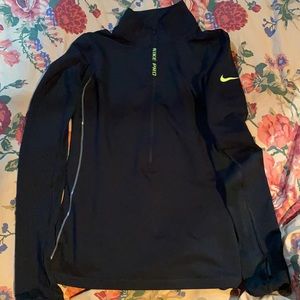 Nike pro Sri-Fit size Small